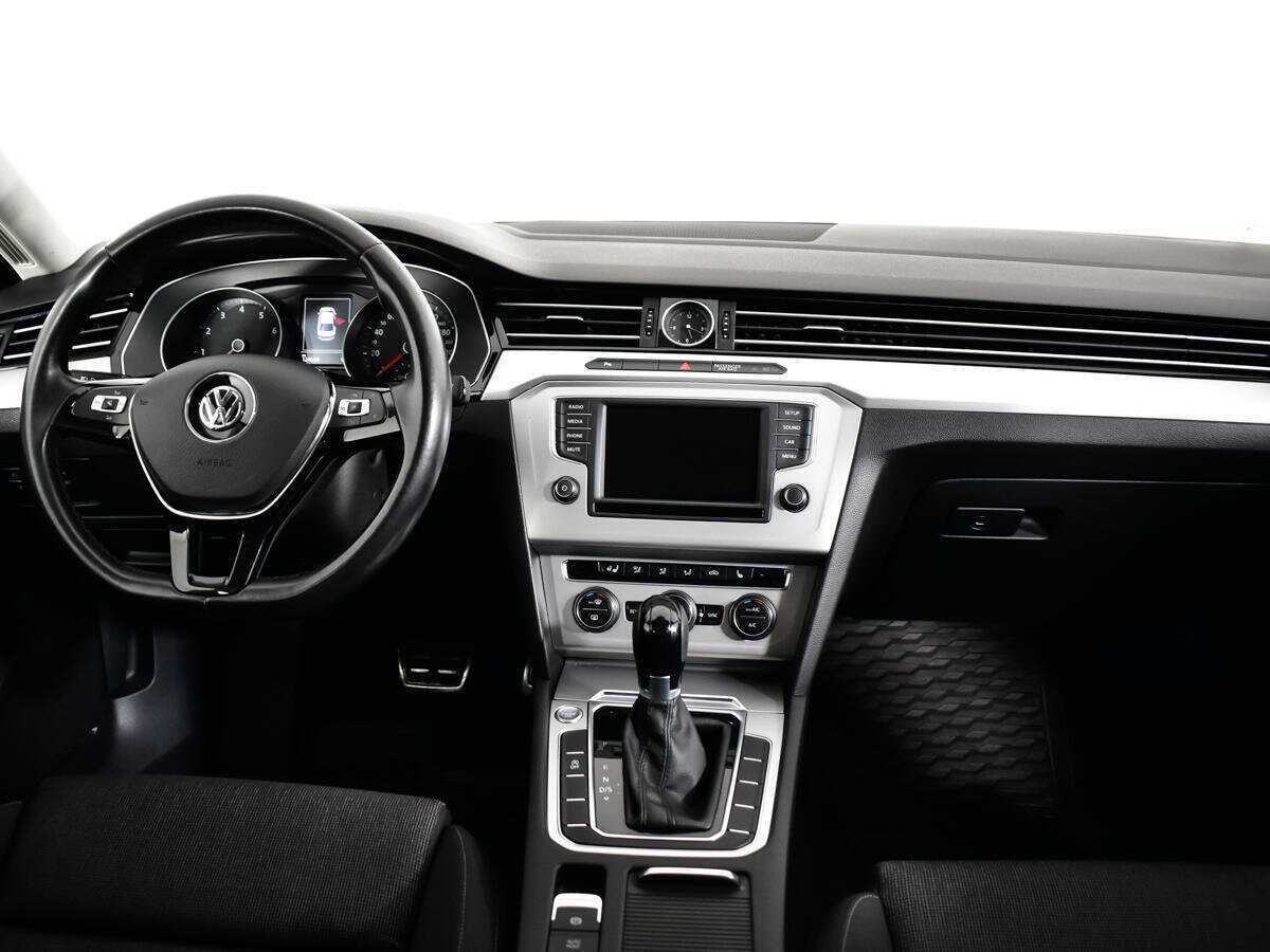 Купить Volkswagen Passat, 2016, 124 500 км.. Фото: #7