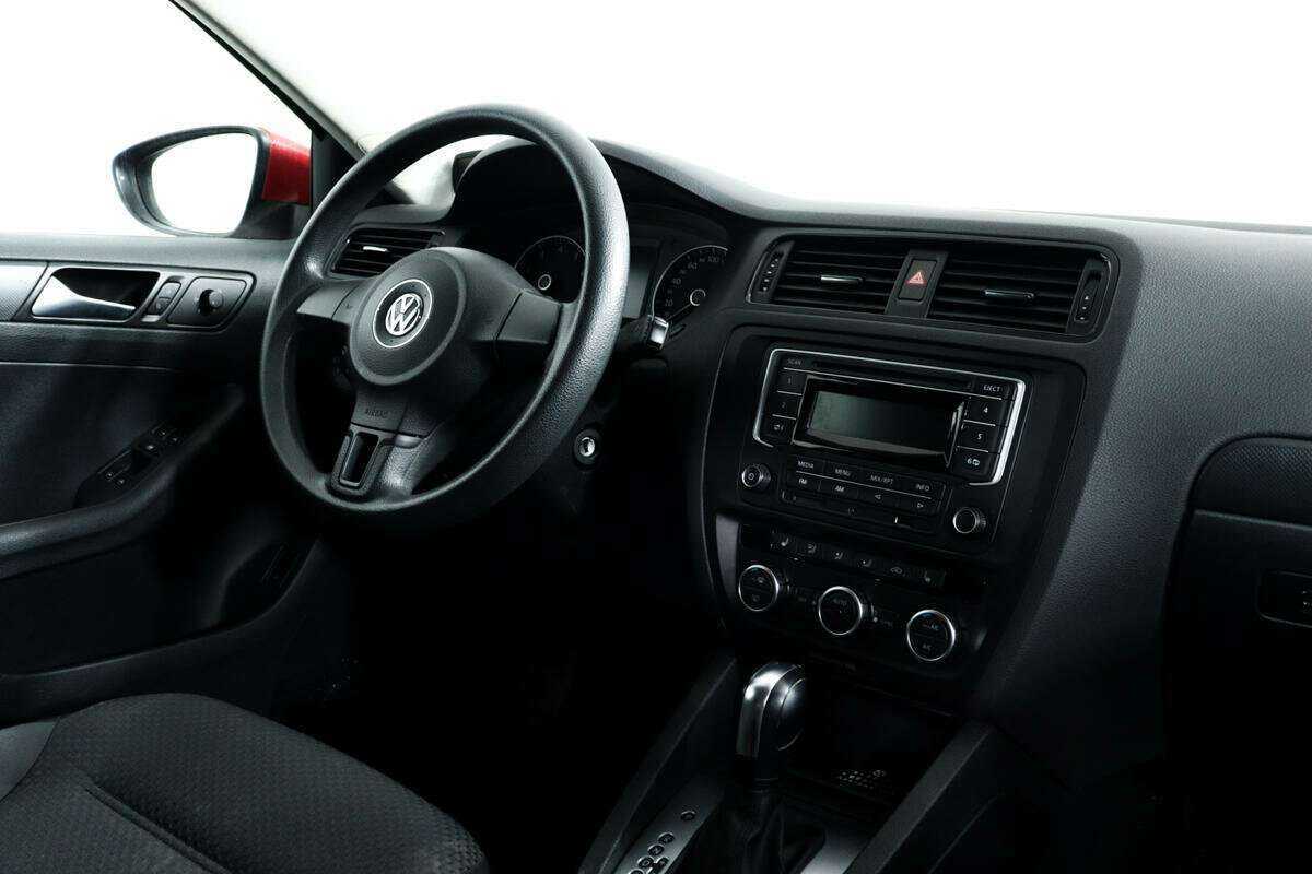 Купить Volkswagen Jetta, 2014, 111 636 км.. Фото: #8