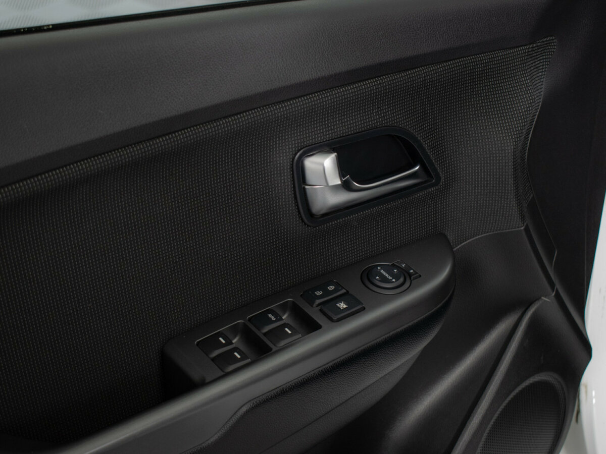 Купить Kia Rio, 2016, 70 101 км.. Фото: #14