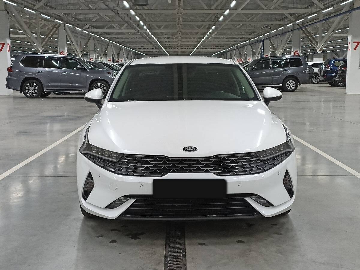 Купить Kia K5, 2021, 69 101 км.. Фото: #1