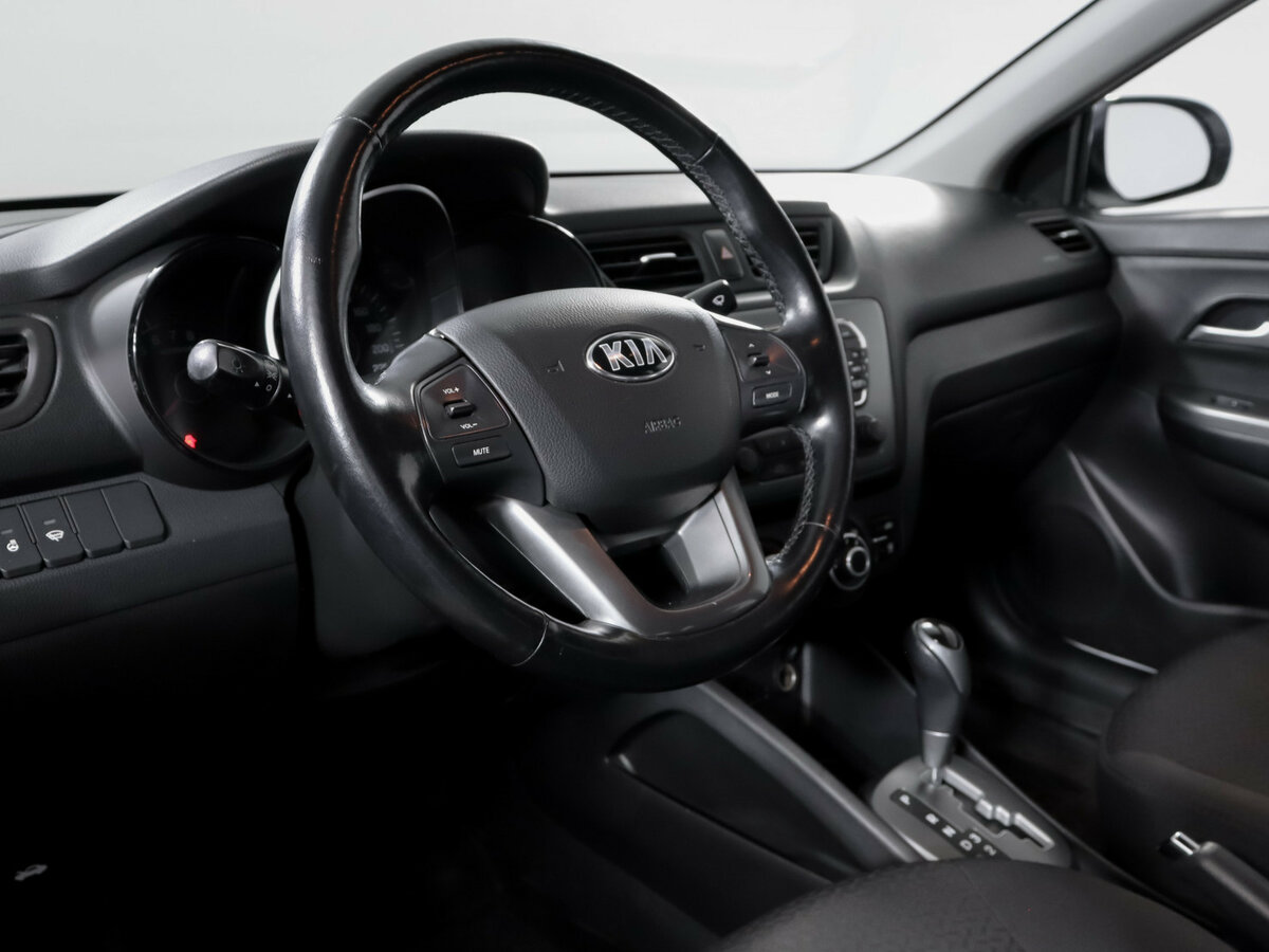 Купить Kia Rio, 2014, 181 200 км.. Фото: #10