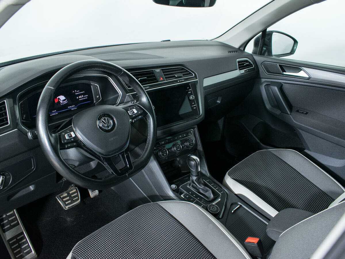 Купить Volkswagen Tiguan, 2020, 108 503 км.. Фото: #12