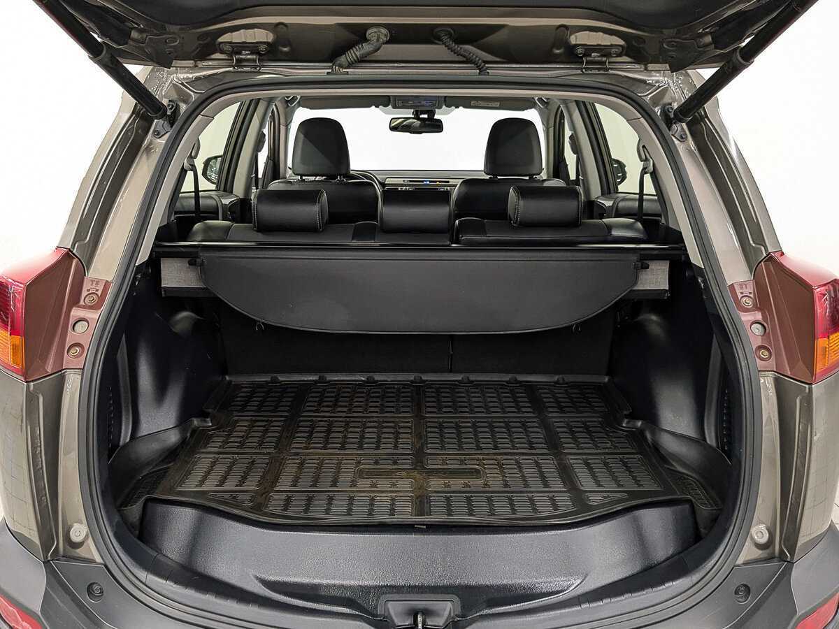 Купить Toyota RAV4, 2014, 316 251 км.. Фото: #9