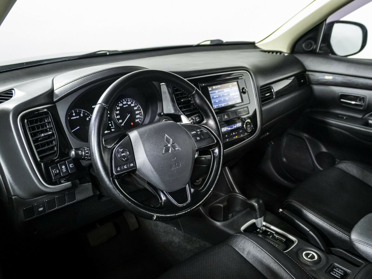 Купить Mitsubishi Outlander, 2015, 265 077 км.. Фото: #8