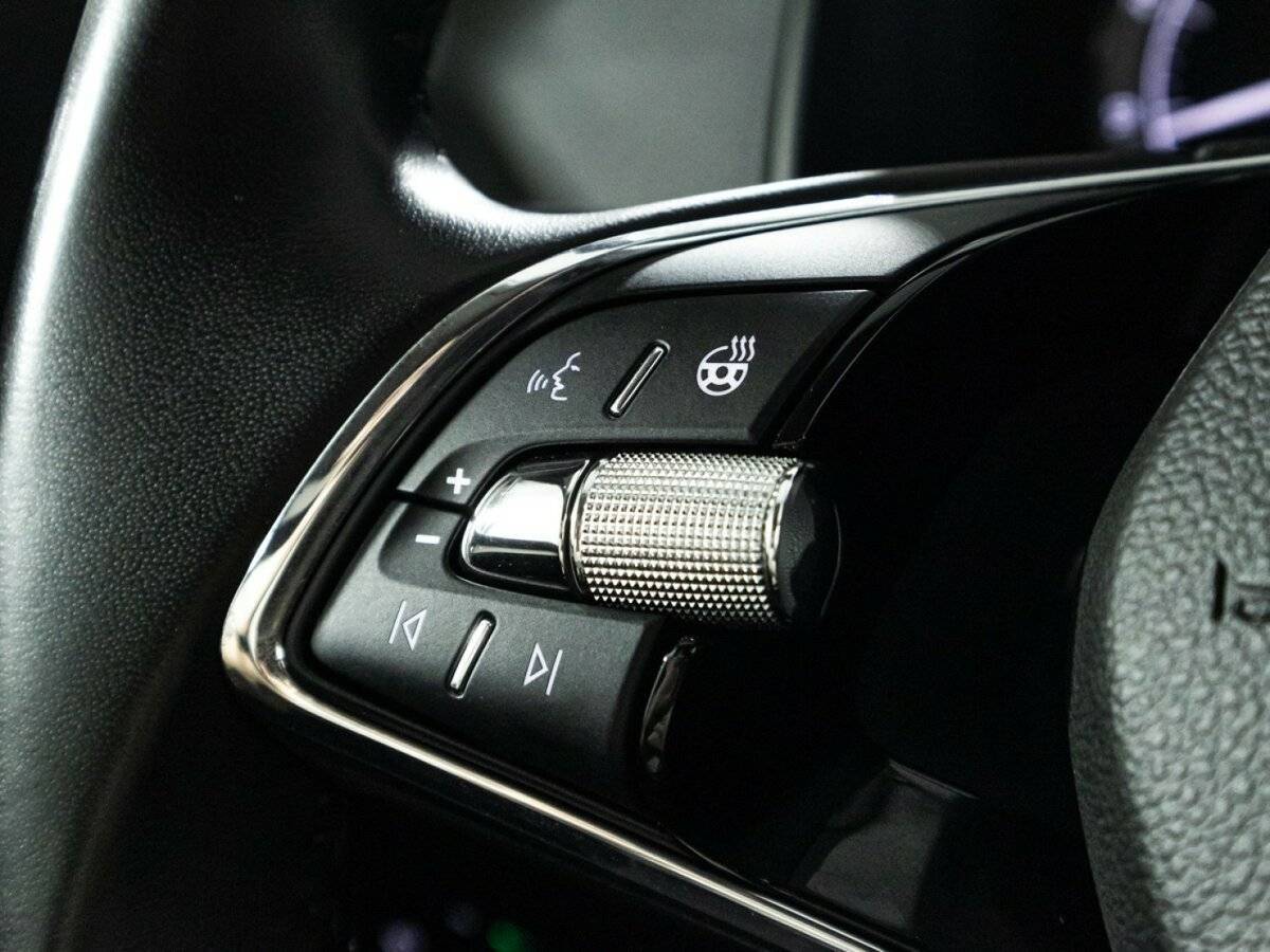 Купить Skoda Karoq, 2021, 82 783 км.. Фото: #15