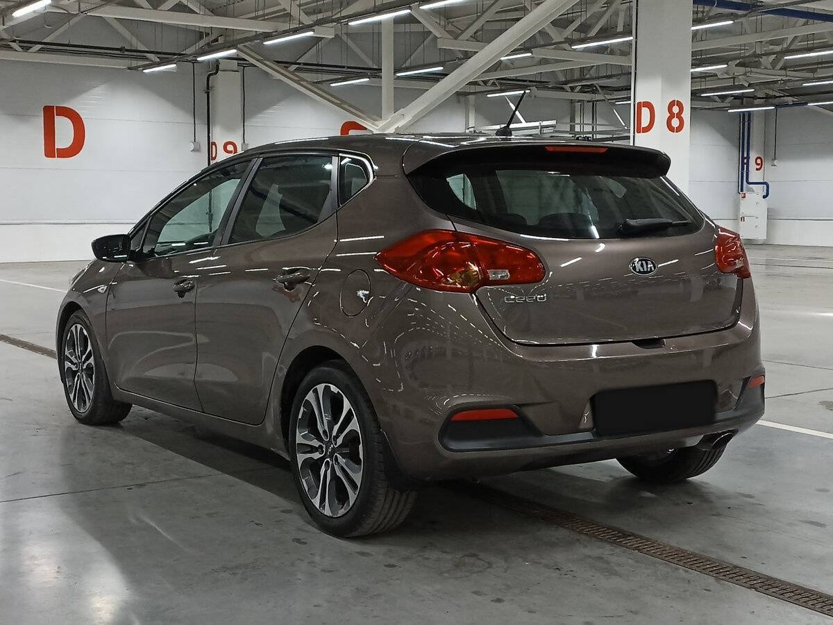 Купить Kia Ceed, 2013, 235 073 км.. Фото: #6