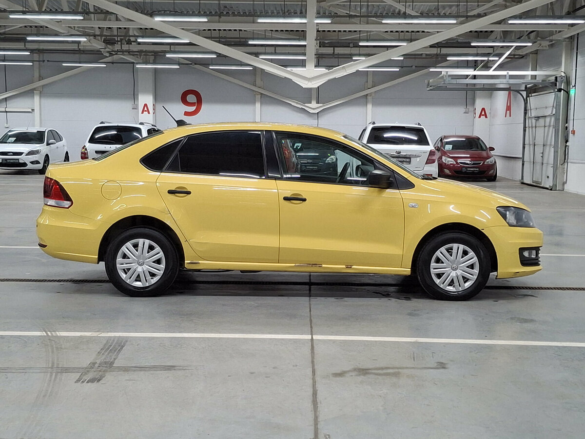 Купить Volkswagen Polo, 2017, 100 125 км.. Фото: #3