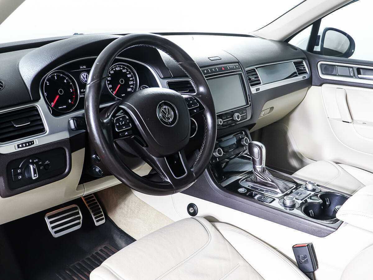 Купить Volkswagen Touareg, 2014, 148 942 км.. Фото: #12
