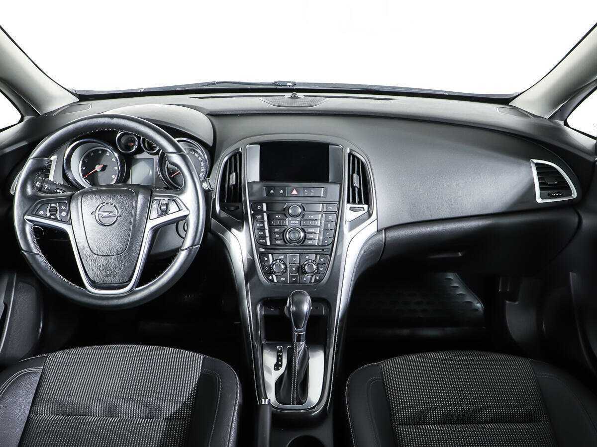 Купить Opel Astra, 2012, 98 326 км.. Фото: #10