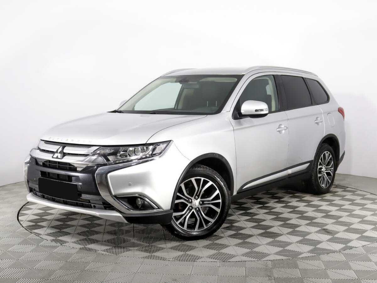 Купить Mitsubishi Outlander, 2017, 153 940 км.. Фото: #0
