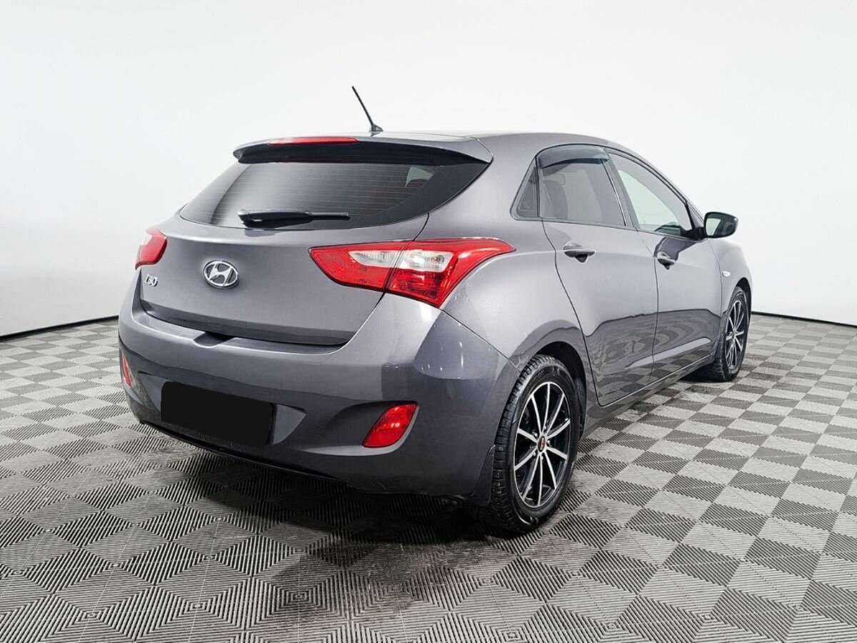 Купить Hyundai i30, 2016, 109 410 км.. Фото: #3