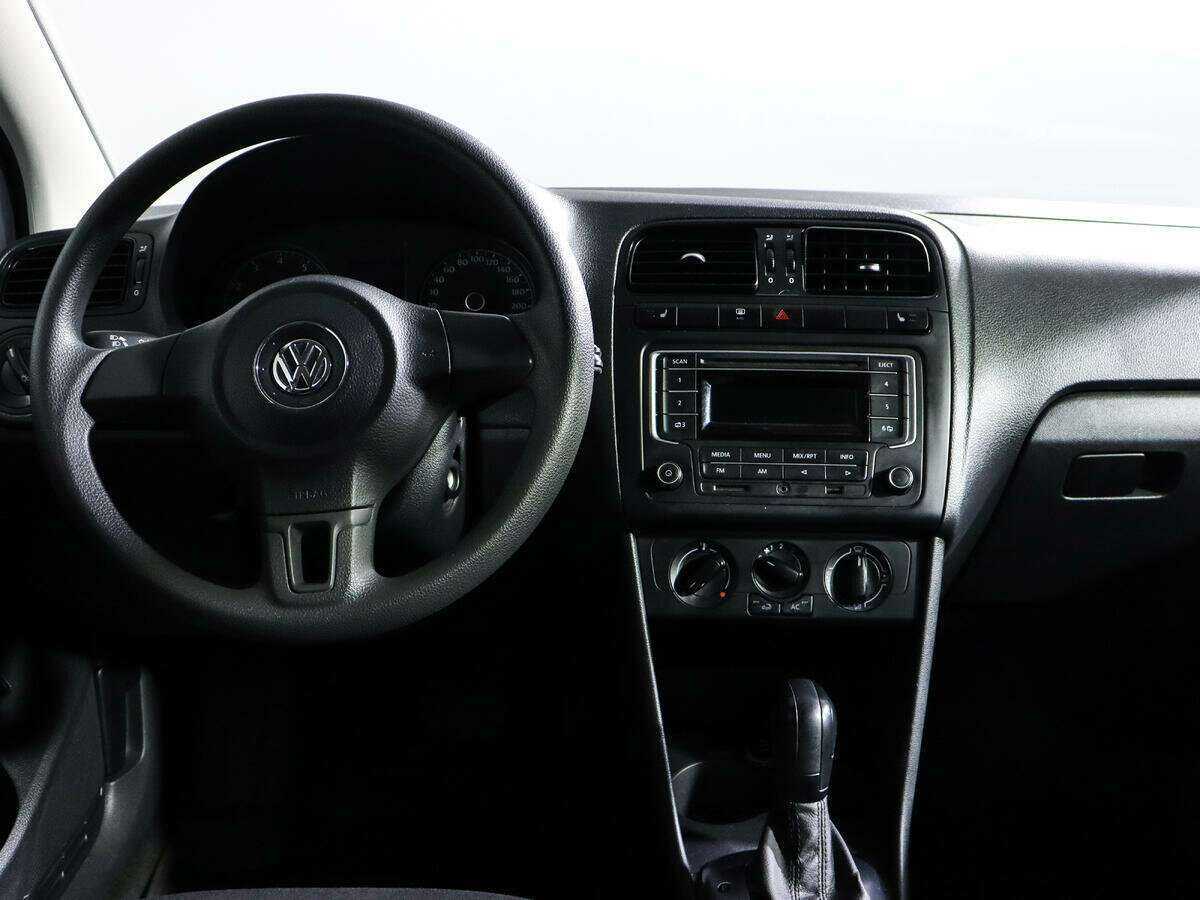 Купить Volkswagen Polo, 2014, 56 017 км.. Фото: #9