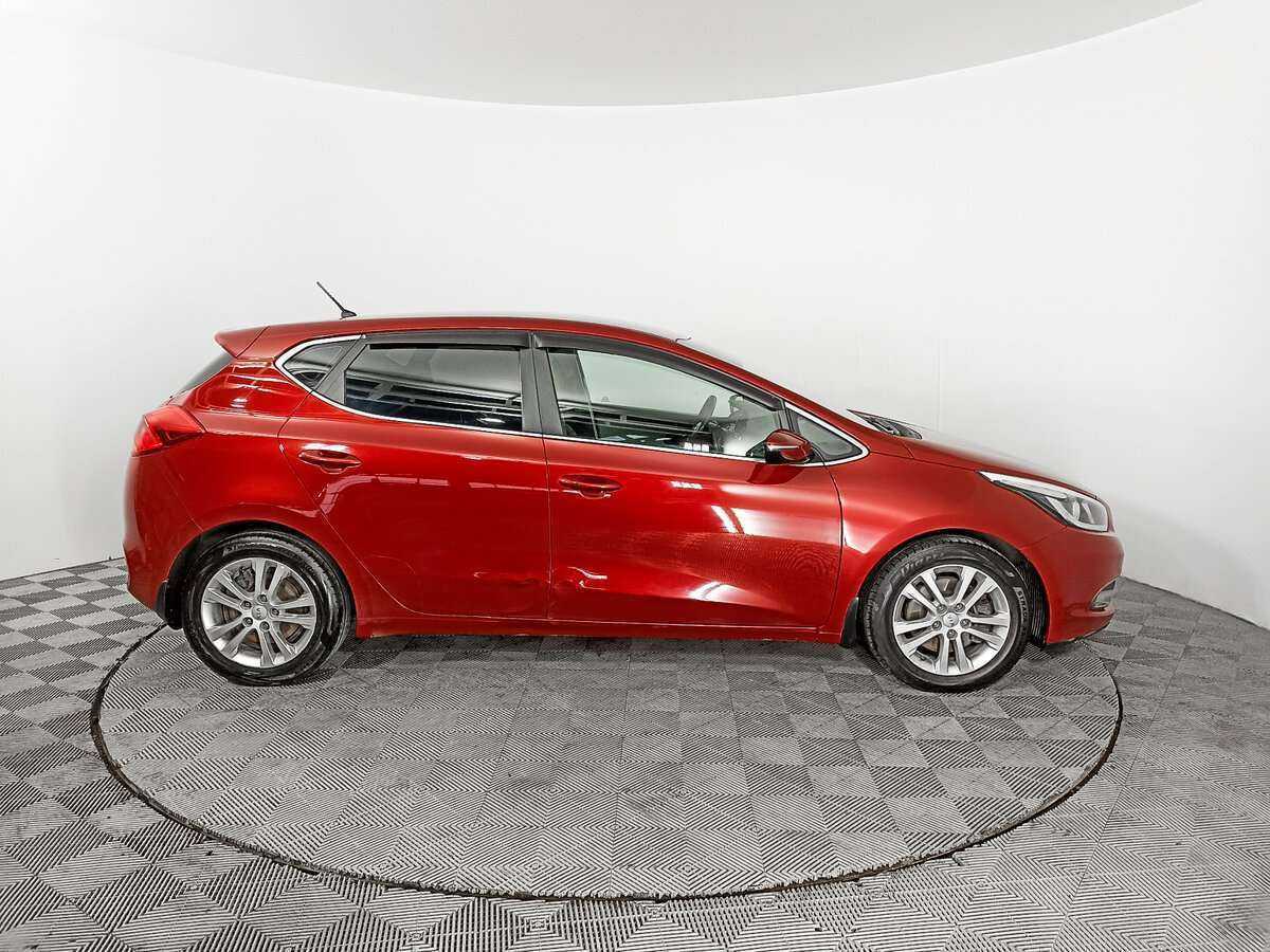 Купить Kia Ceed, 2014, 205 001 км.. Фото: #3