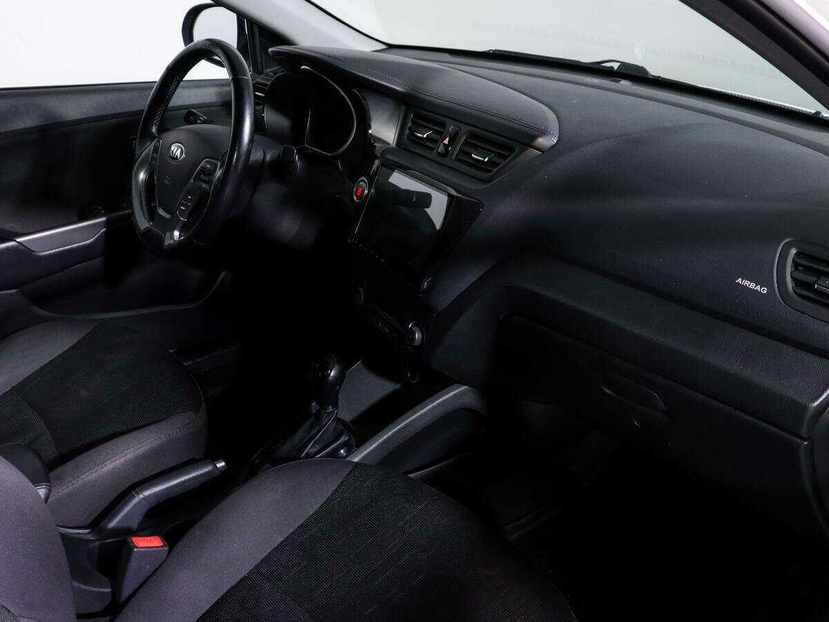 Купить Kia Rio, 2016, 140 575 км.. Фото: #6