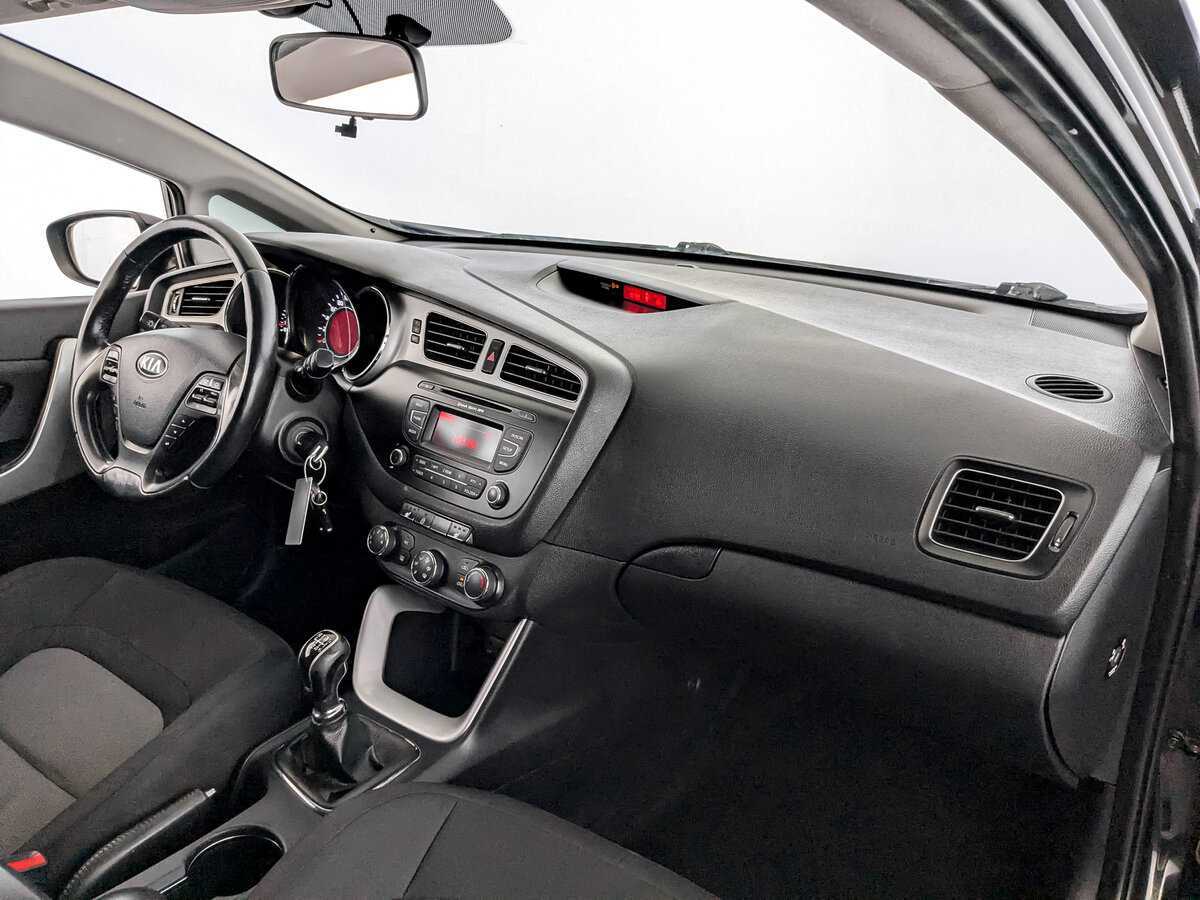 Купить Kia Ceed, 2014, 193 715 км.. Фото: #10
