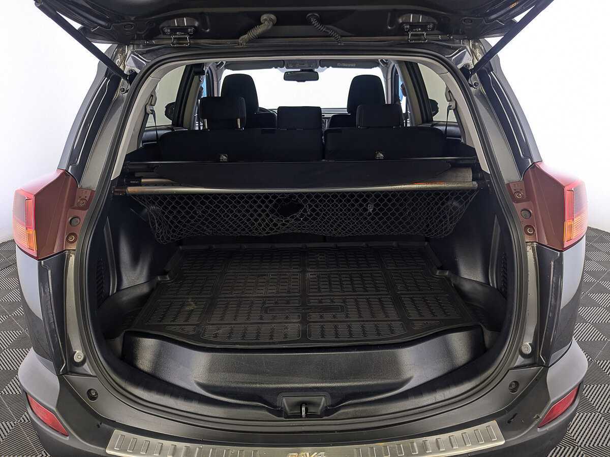 Купить Toyota RAV4, 2014, 180 226 км.. Фото: #9