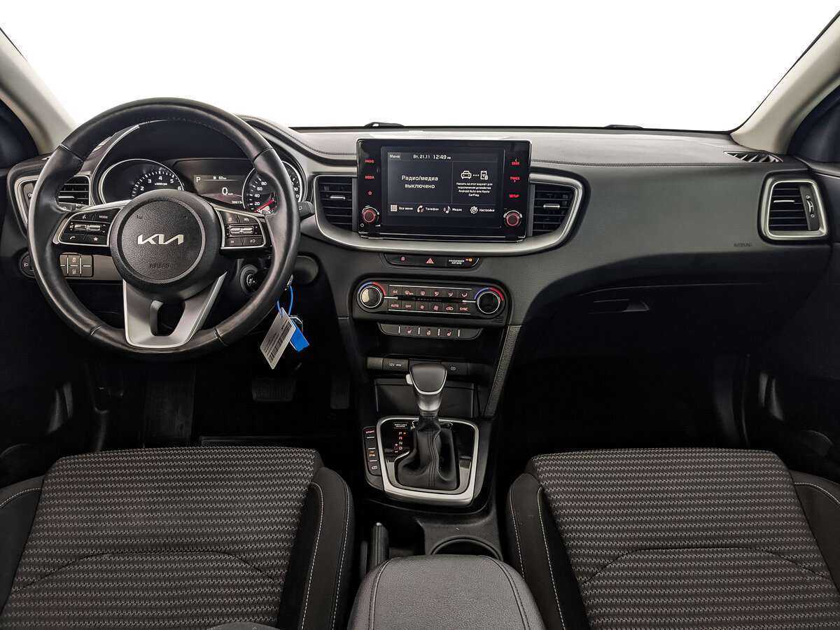 Купить Kia Ceed, 2022, 29 000 км.. Фото: #9