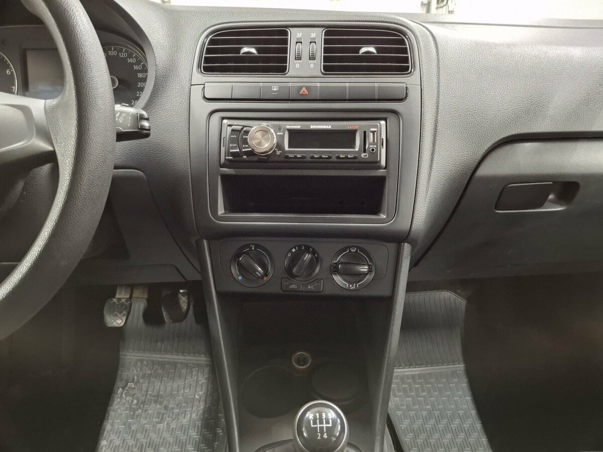 Купить Volkswagen Polo, 2017, 100 125 км.. Фото: #14