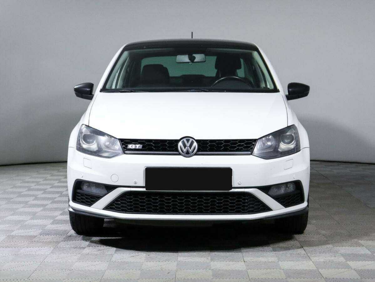 Купить Volkswagen Polo, 2017, 151 302 км.. Фото: #1