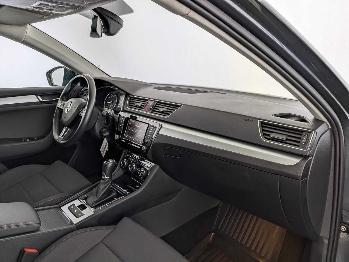 Купить Skoda Superb, 2018, 46 522 км.. Фото: #10