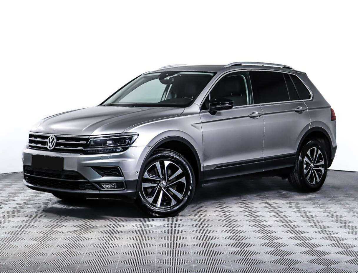 Купить Volkswagen Tiguan, 2019, 73 783 км.. Посмотреть фото