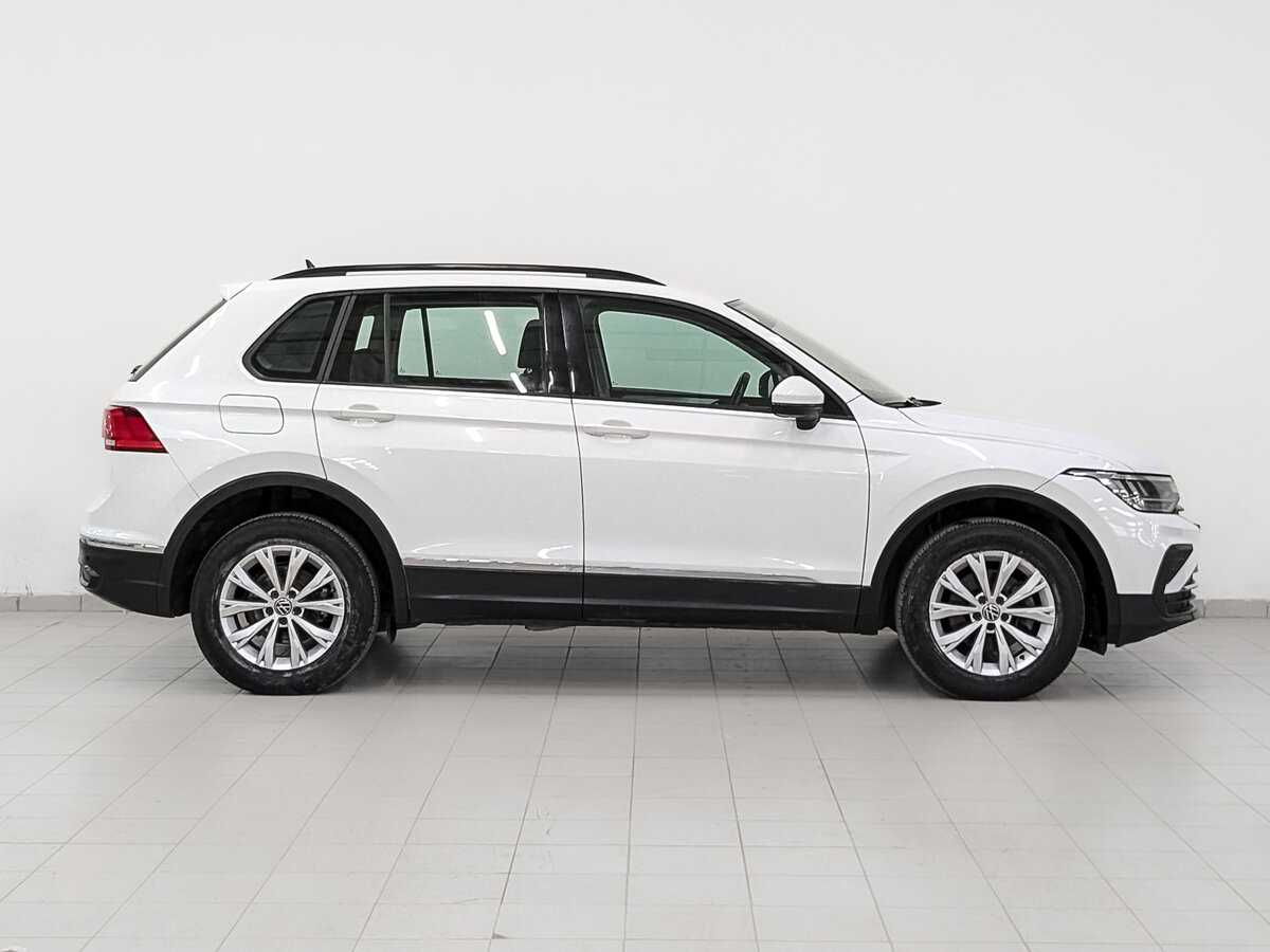 Купить Volkswagen Tiguan, 2021, 157 146 км.. Фото: #3