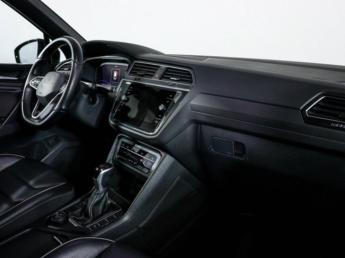 Купить Volkswagen Tiguan, 2021, 43 254 км.. Фото: #8