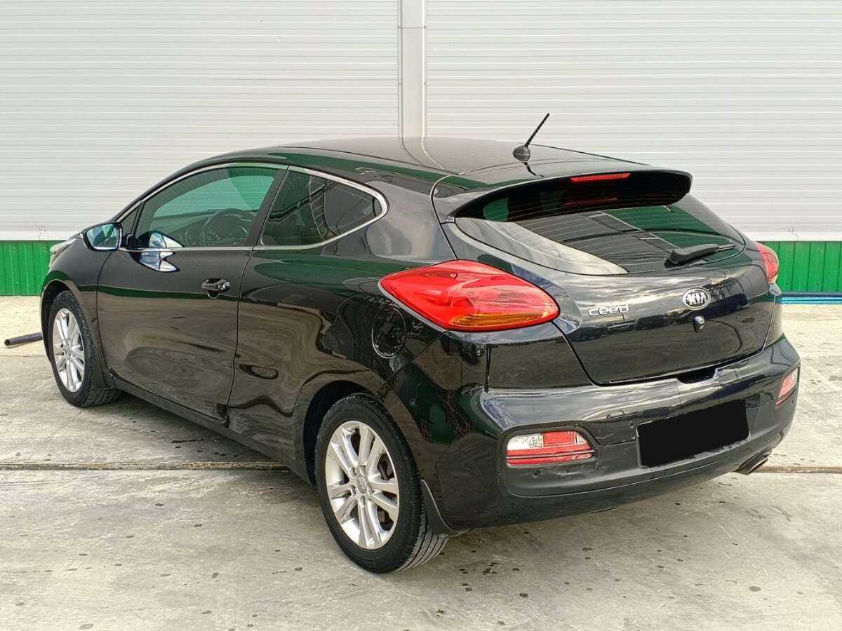 Купить Kia Ceed, 2015, 147 133 км.. Фото: #6