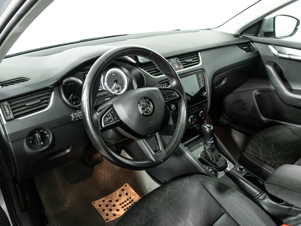 Купить Skoda Octavia, 2020, 109 899 км.. Фото: #10