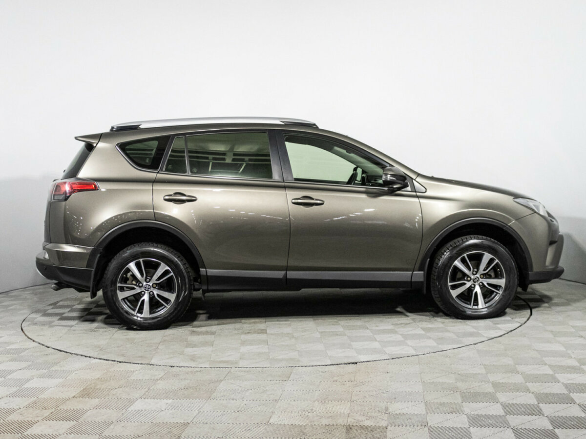 Купить Toyota RAV4, 2015, 76 266 км.. Фото: #3