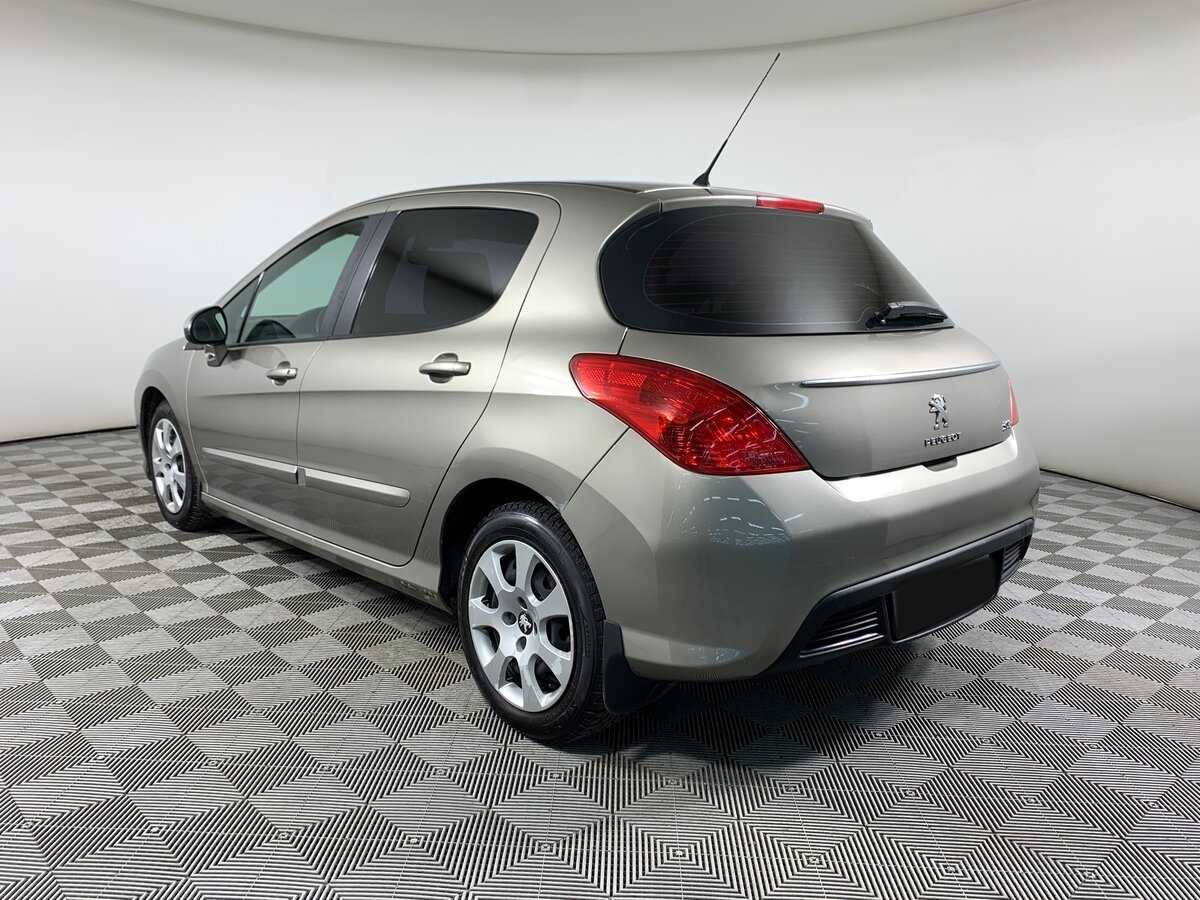 Купить Peugeot 308, 2012, 152 975 км.. Фото: #6