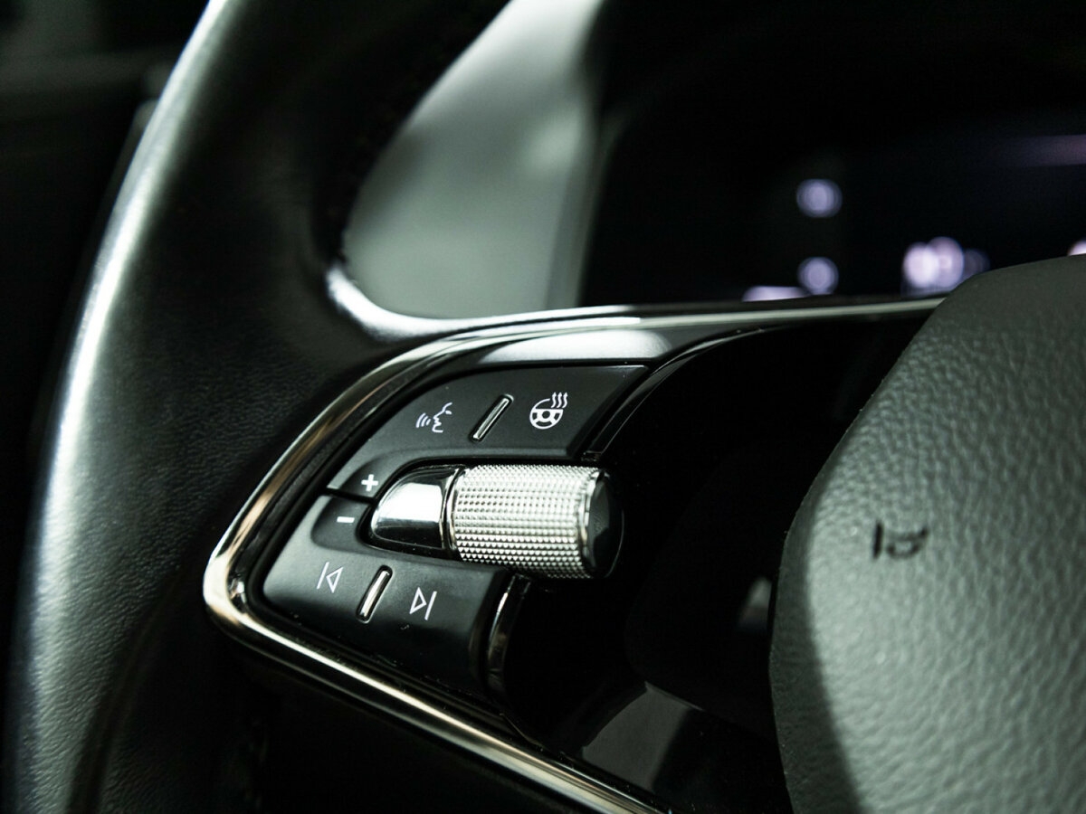 Купить Skoda Karoq, 2020, 118 097 км.. Фото: #21