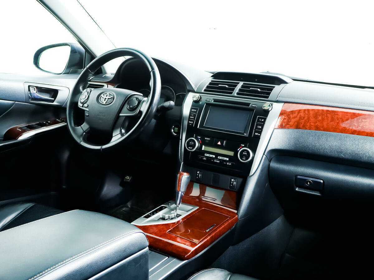 Купить Toyota Camry, 2012, 188 714 км.. Фото: #6
