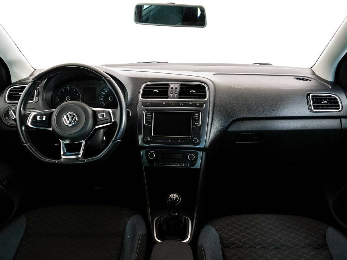 Купить Volkswagen Polo, 2019, 131 133 км.. Фото: #9