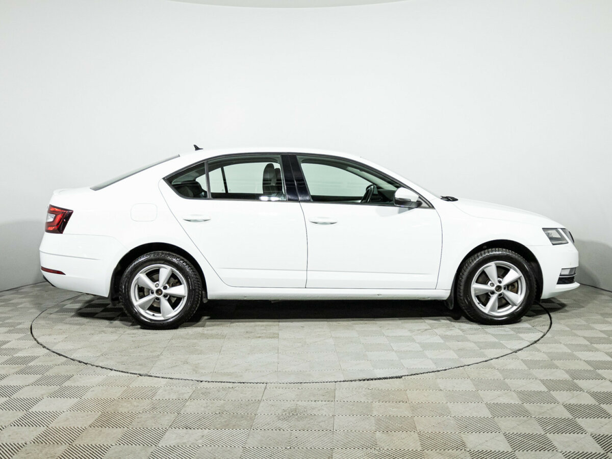 Купить Skoda Octavia, 2017, 94 828 км.. Фото: #3