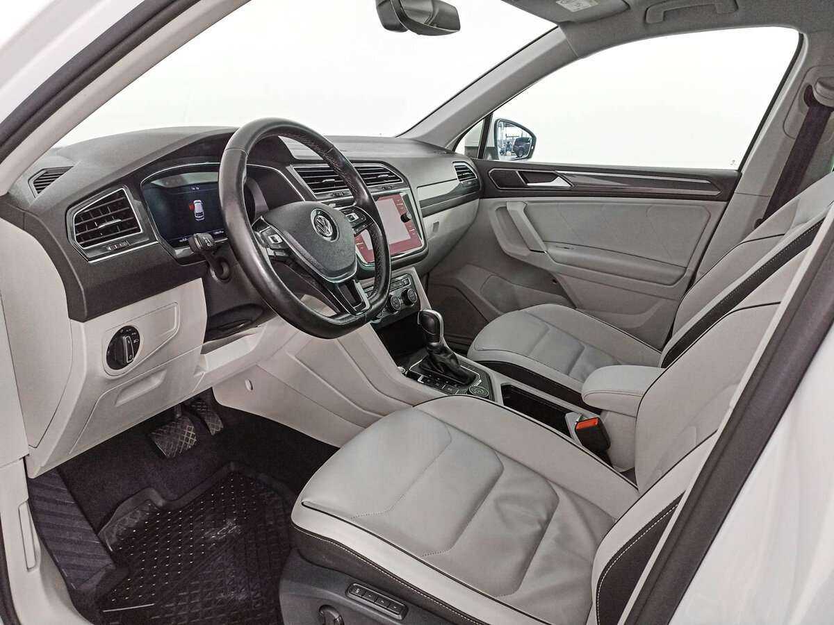 Купить Volkswagen Tiguan, 2017, 128 567 км.. Фото: #12