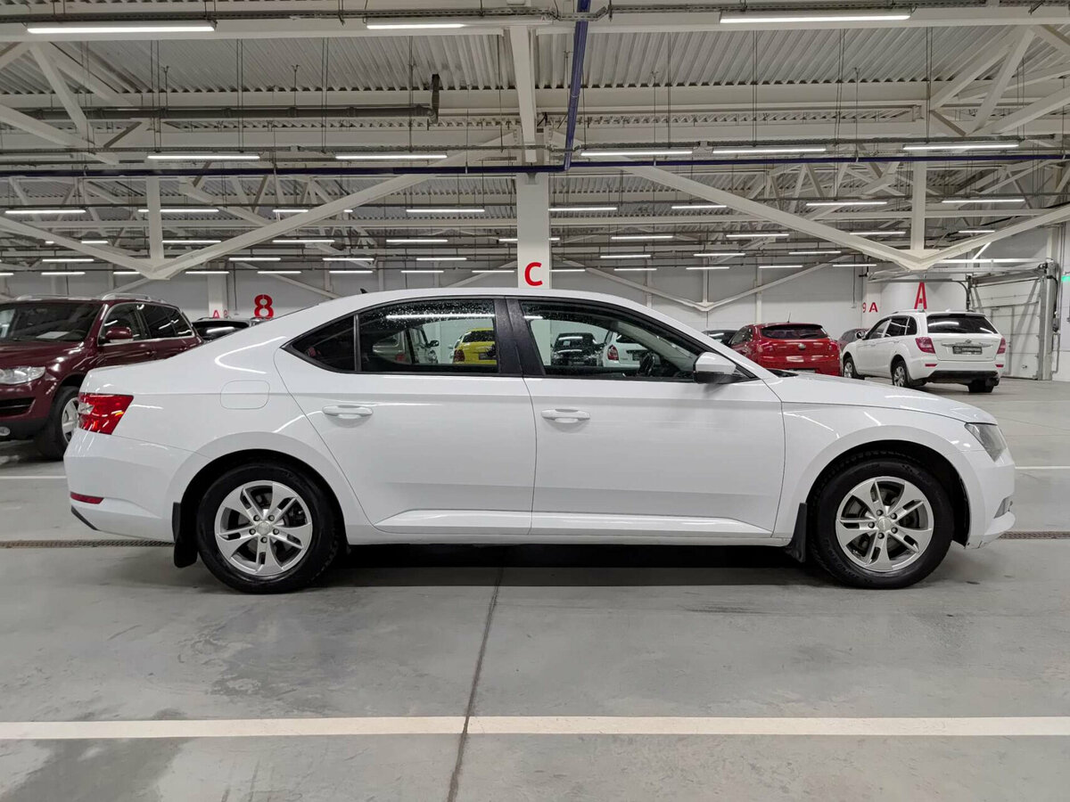 Купить Skoda Superb, 2016, 244 516 км.. Фото: #3