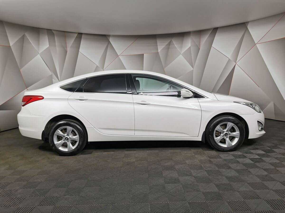 Купить Hyundai i40, 2015, 190 667 км.. Фото: #5