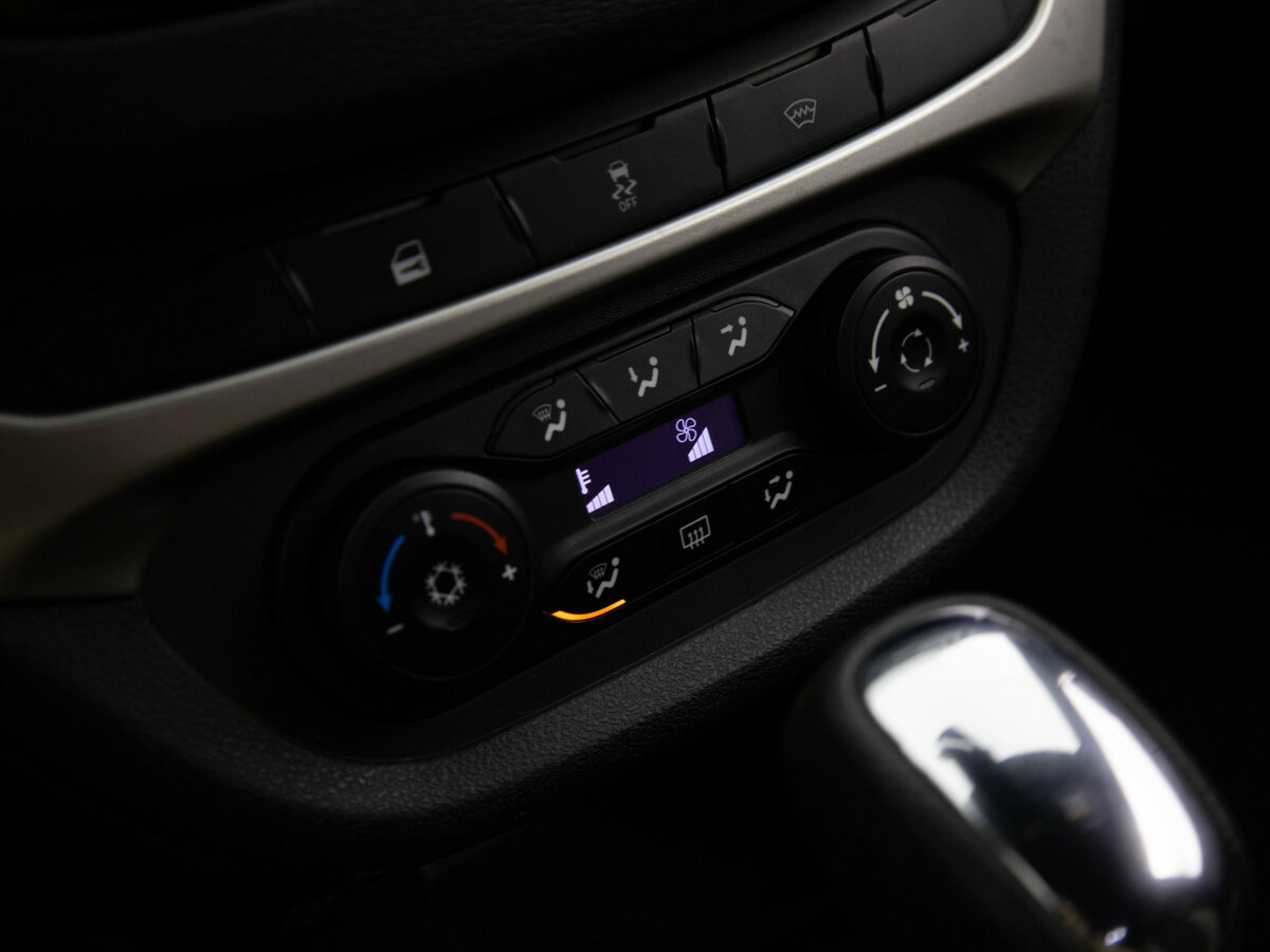 Купить Lada (ВАЗ) Vesta, 2021, 71 863 км.. Фото: #9