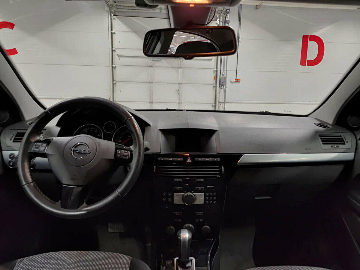 Купить Opel Astra, 2012, 176 000 км.. Фото: #12