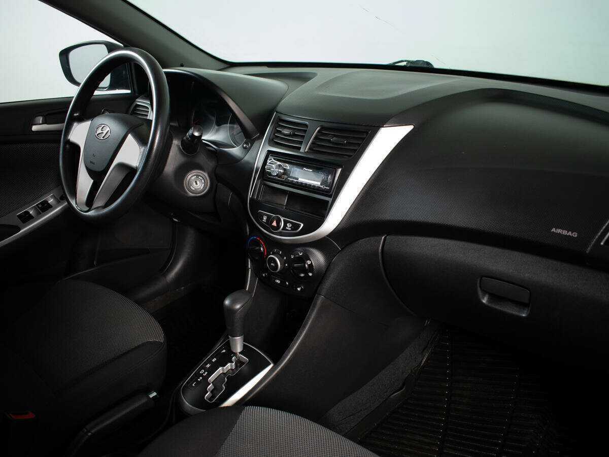 Купить Hyundai Solaris, 2013, 233 735 км.. Фото: #8