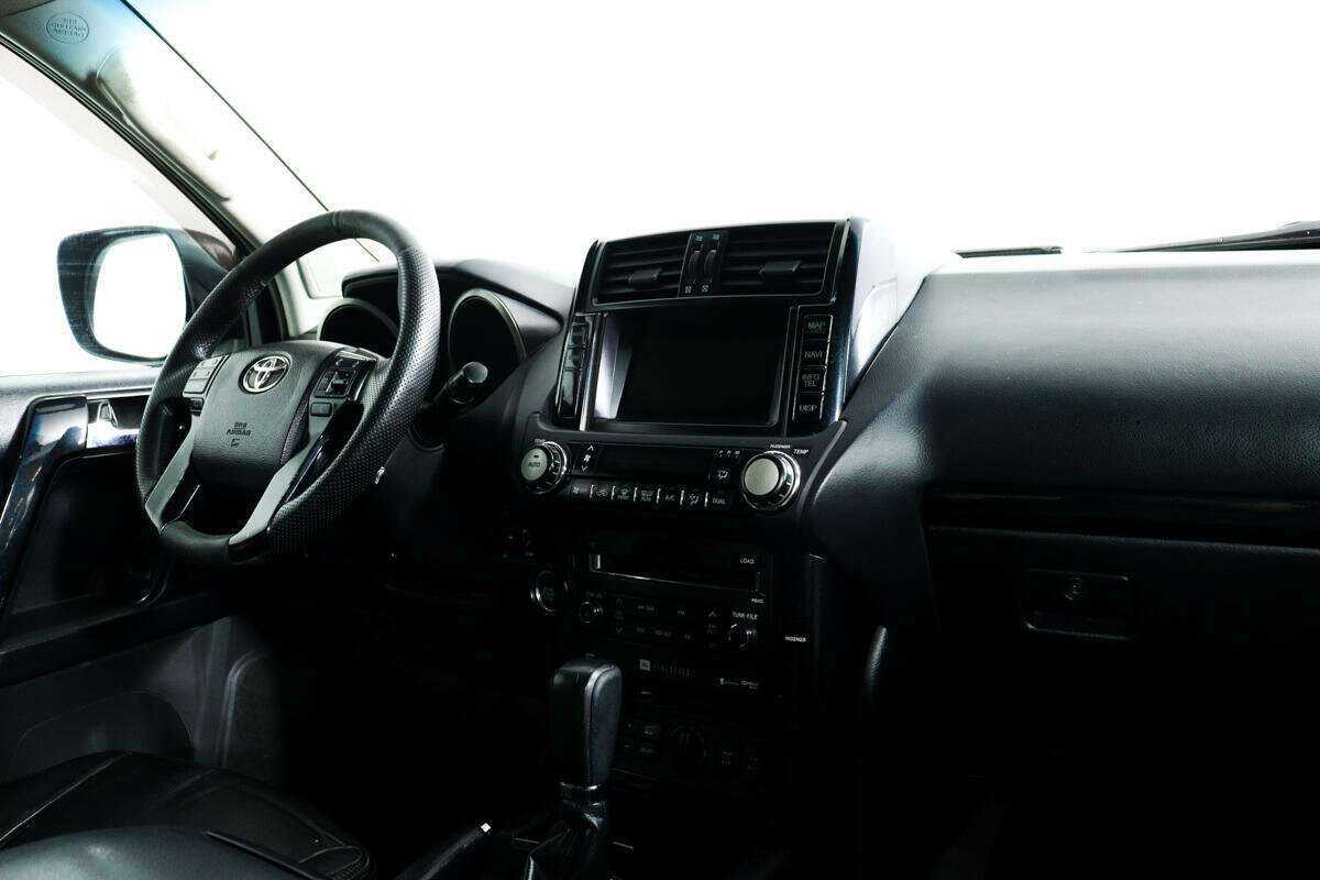 Купить Toyota Land Cruiser Prado, 2012, 227 336 км.. Фото: #6