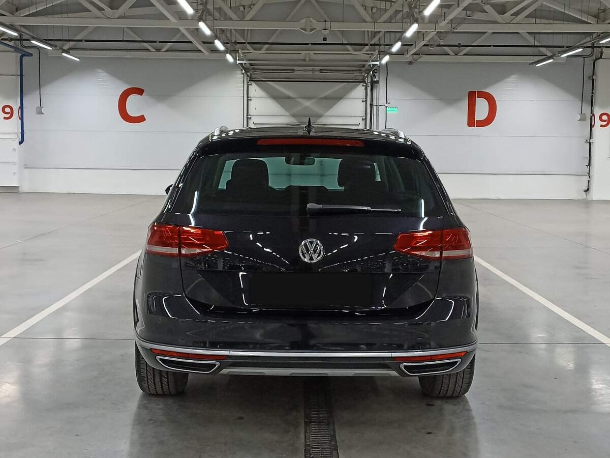 Купить Volkswagen Passat, 2018, 130 479 км.. Фото: #5