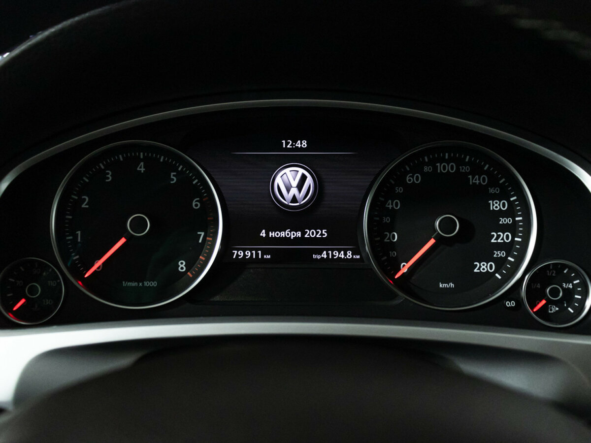 Купить Volkswagen Touareg, 2014, 79 907 км.. Фото: #9