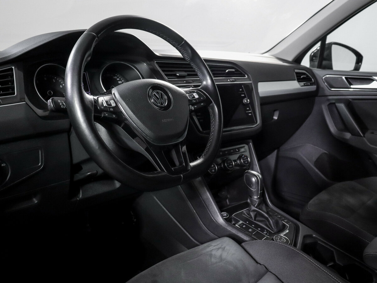 Купить Volkswagen Tiguan, 2018, 88 485 км.. Фото: #10