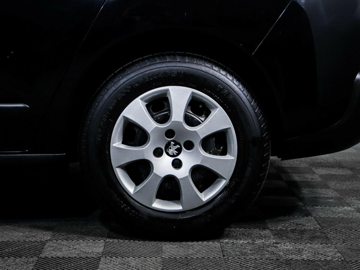 Купить Peugeot 3008, 2016, 121 678 км.. Фото: #12