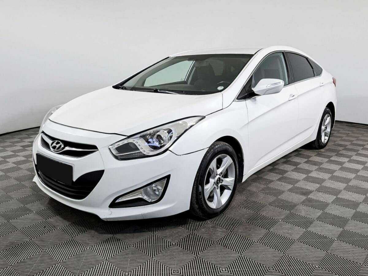 Купить Hyundai i40, 2014, 167 000 км.. Посмотреть фото