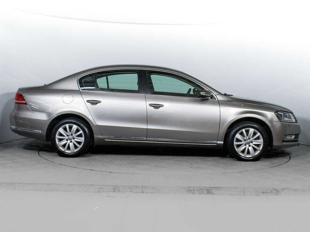 Купить Volkswagen Passat, 2012, 209 747 км.. Фото: #3