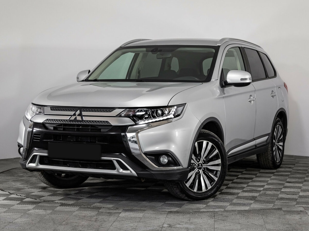 Купить Mitsubishi Outlander, 2019, 100 724 км.. Посмотреть фото