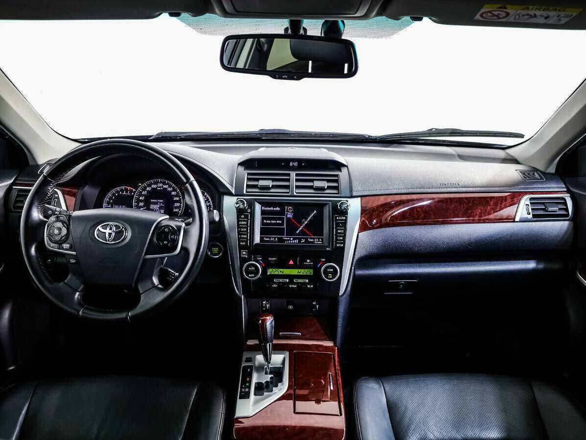 Купить Toyota Camry, 2013, 276 551 км.. Фото: #8